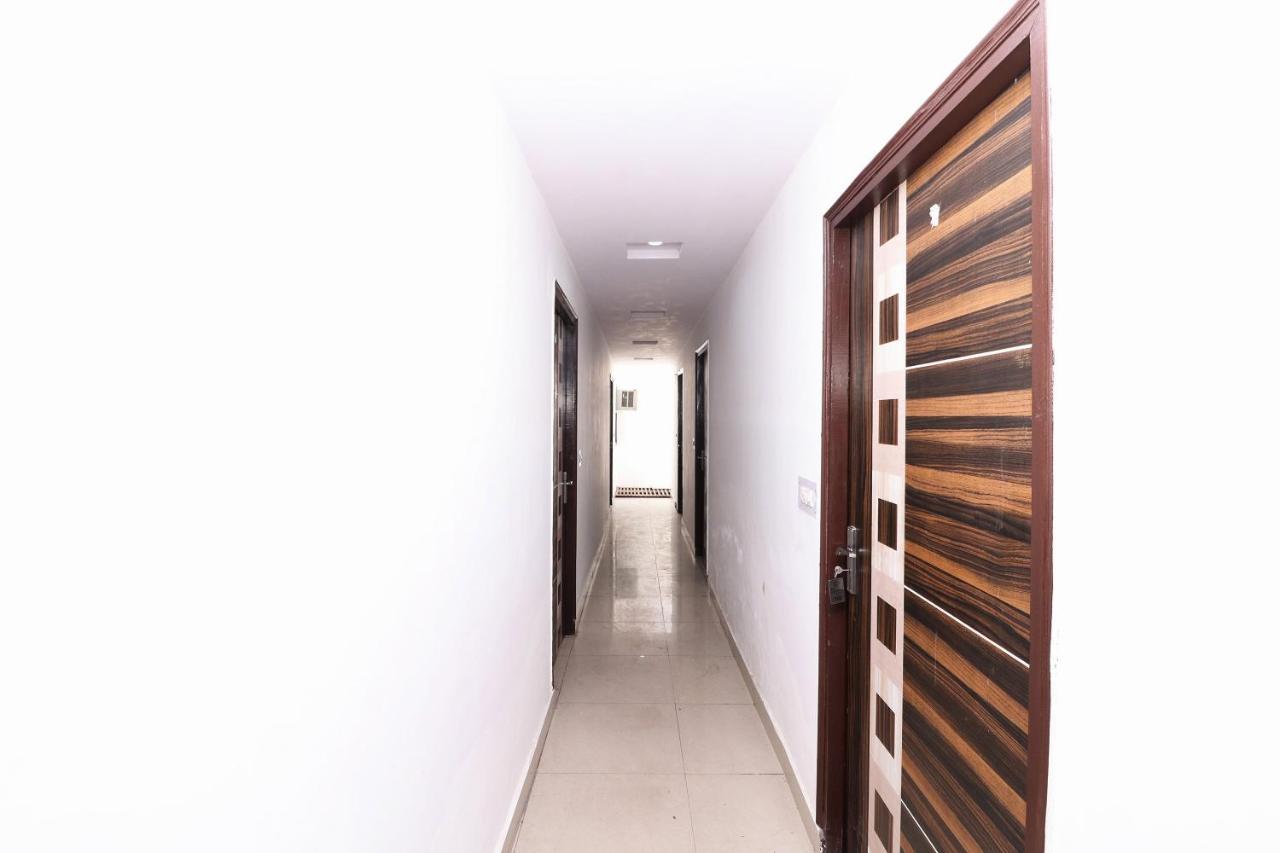 Hotel Four Seasons Agra  Zewnętrze zdjęcie