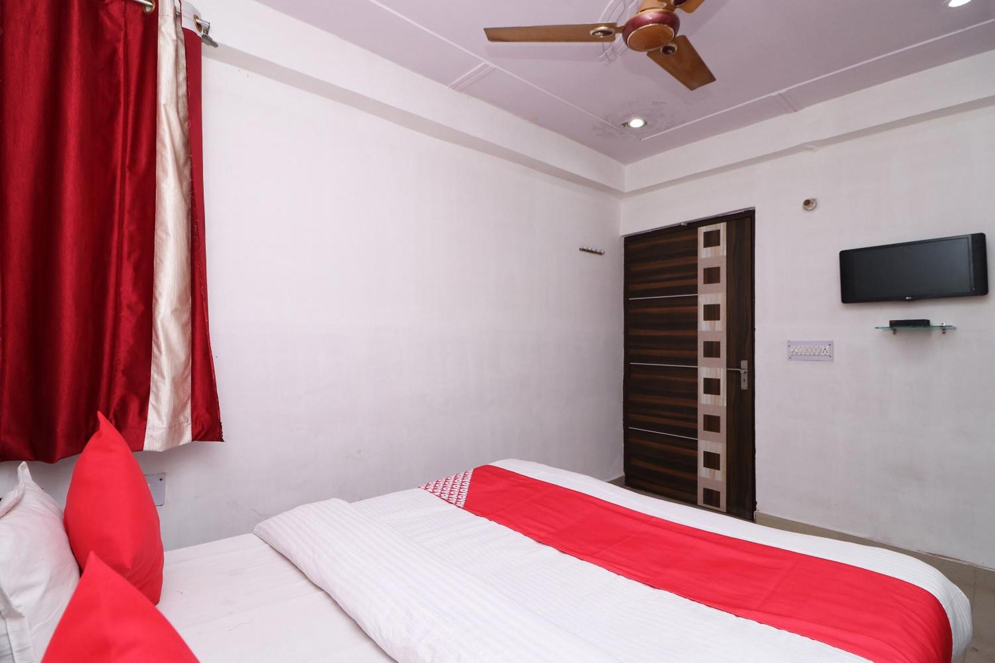 Hotel Four Seasons Agra  Zewnętrze zdjęcie