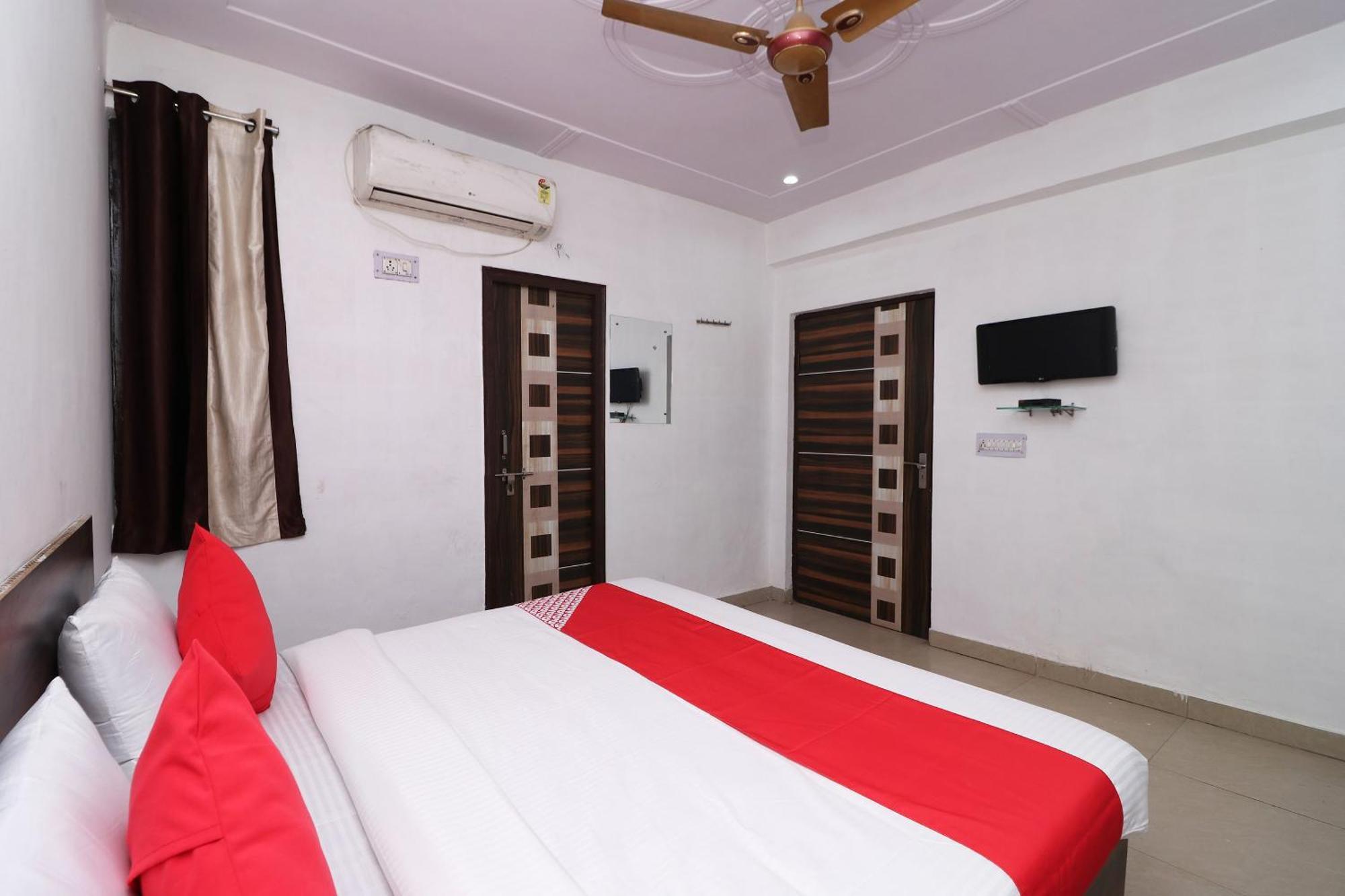 Hotel Four Seasons Agra  Zewnętrze zdjęcie